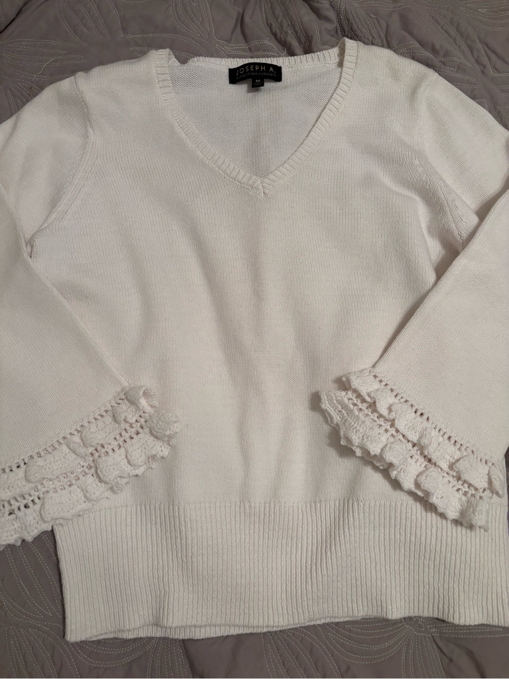 Joseph A cotton blend sweater crochet sleeves M